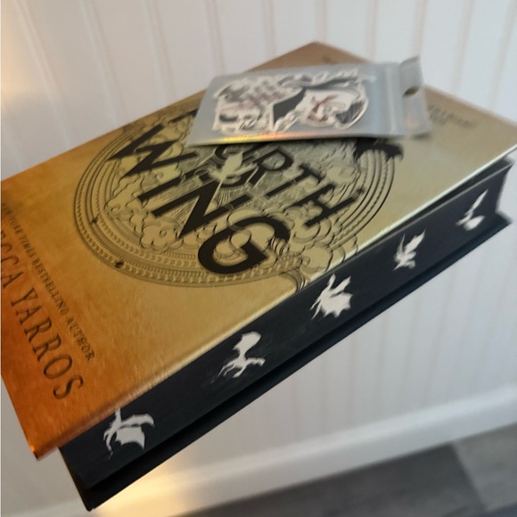 Fourth Wing Sprayed Edges - Picture 3 of 3